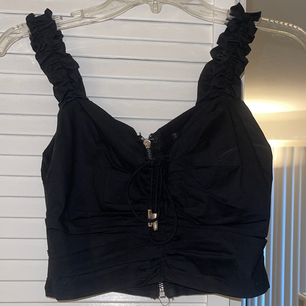 White fox black going out top